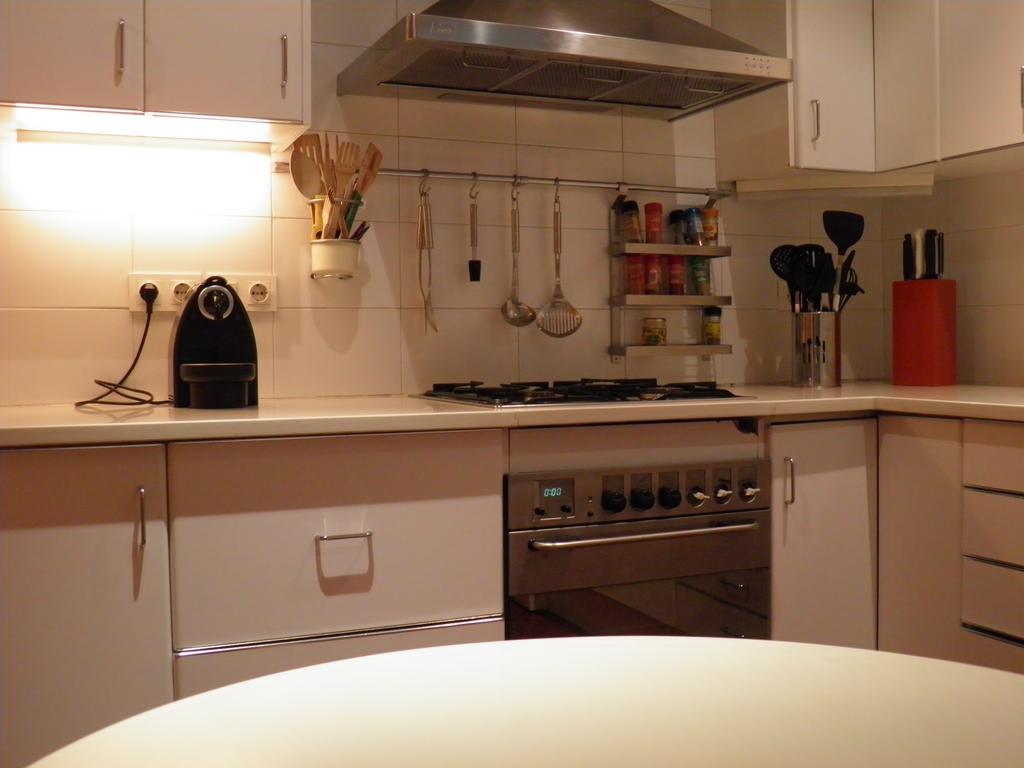 Suitur Courtyard Apartment برشلونة المظهر الخارجي الصورة